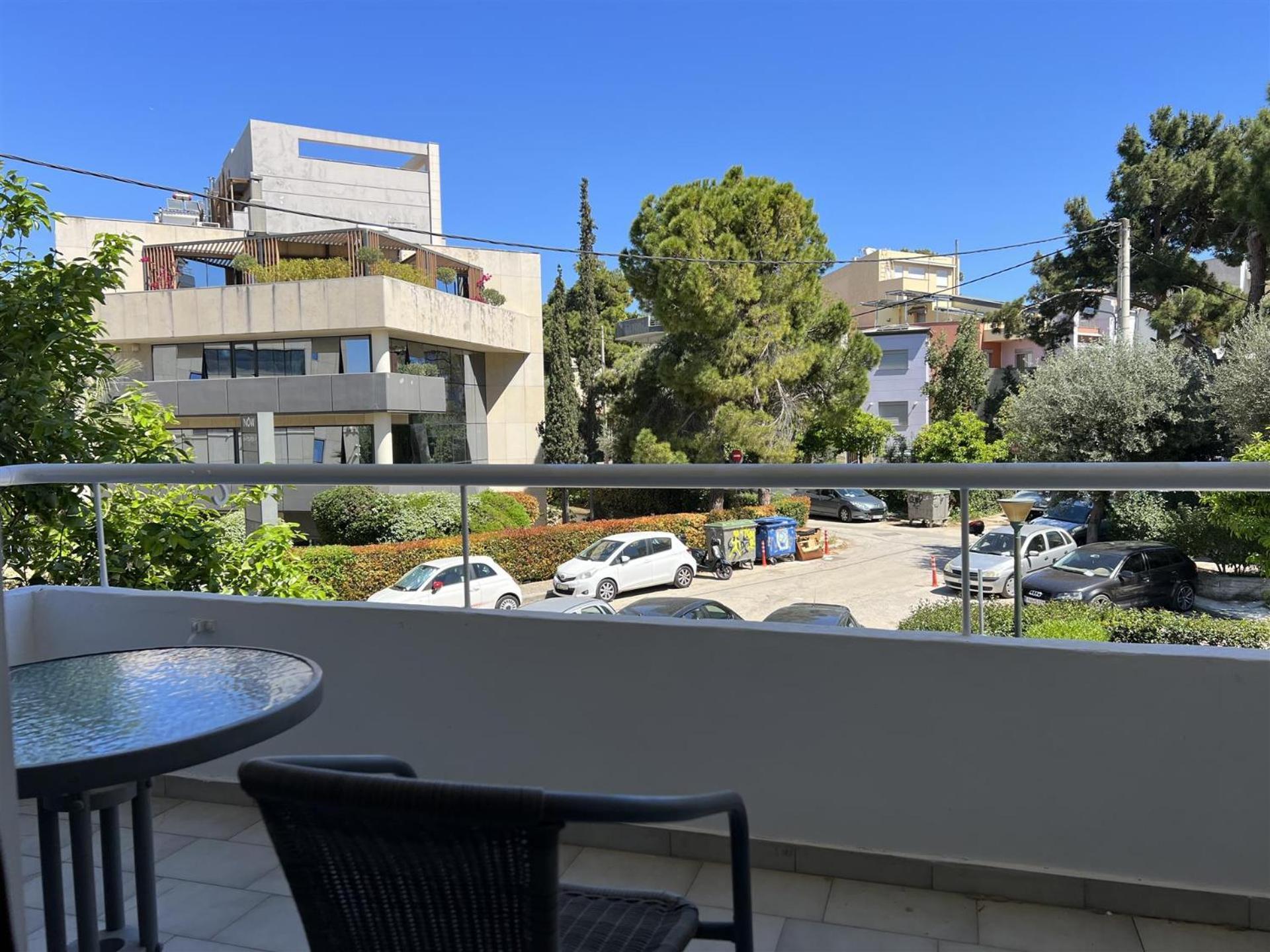 31 1ου ορόφου στο χαλάνδρι Athens